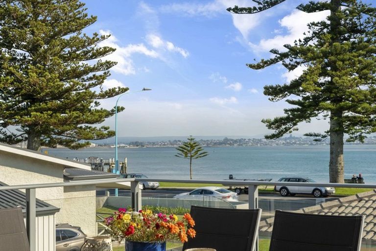 Photo of property in 4 Prince Avenue, Mount Maunganui, 3116