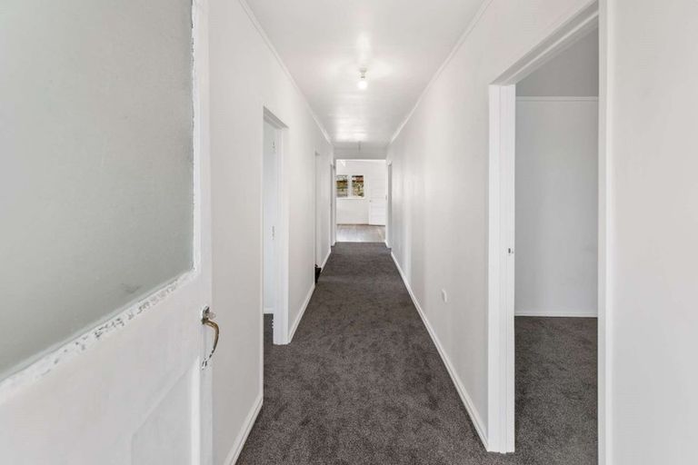 Photo of property in 11 Konini Street, Tawhero, Whanganui, 4501