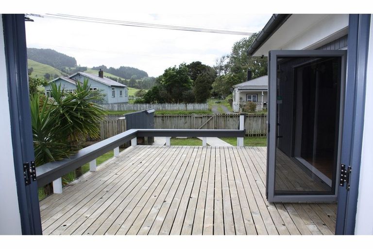 Photo of property in 3 Church Street, Hikurangi, 0114