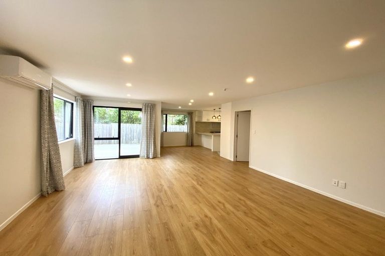 Photo of property in 39b Cutler Street, New Lynn, Auckland, 0600