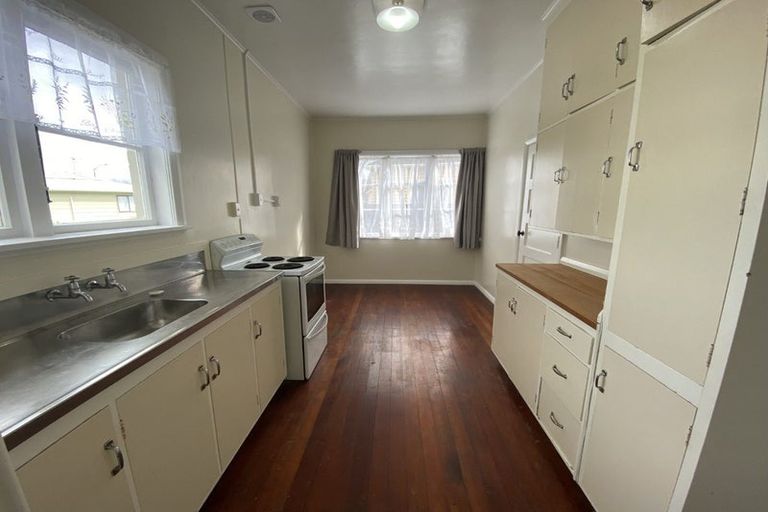 Photo of property in 25 Gadsby Street, Avalon, Lower Hutt, 5011