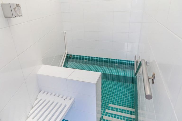 Photo of property in 24/34 Waiwera Place, Waiwera, Orewa, 0994