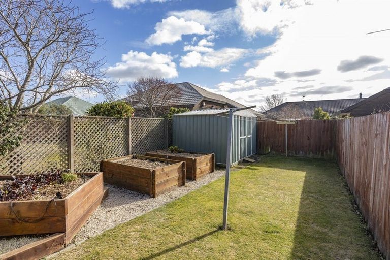 Photo of property in 30 Carmana Gardens, Rangiora, 7400