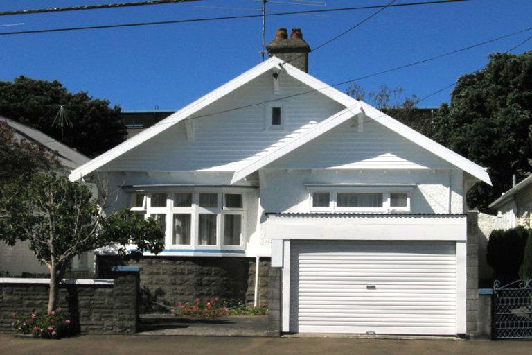 Photo of property in 8 Roy Street, Newtown, Wellington, 6021