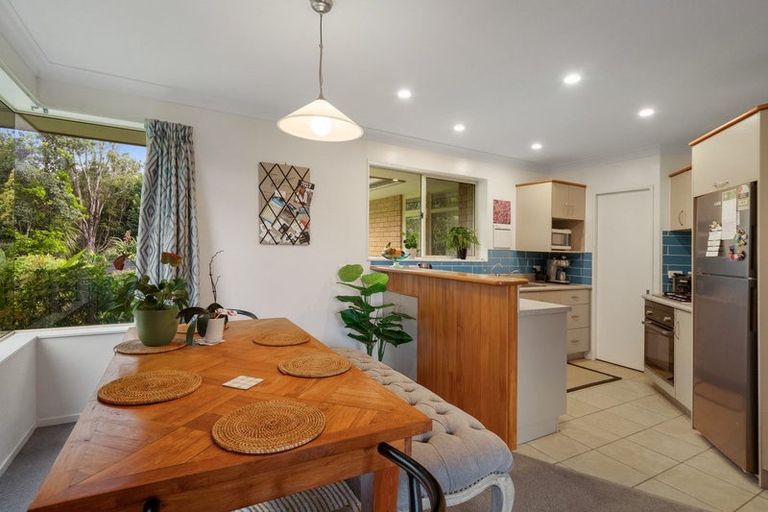 Photo of property in 16 Macmillan Street, Katikati, 3129