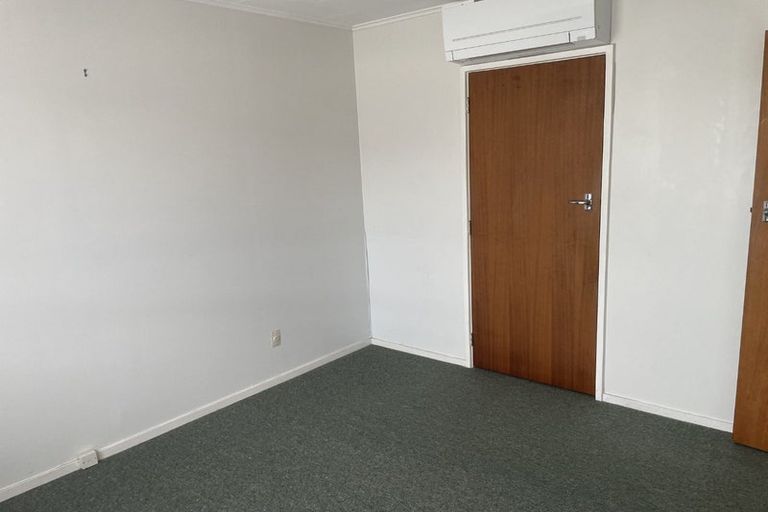 Photo of property in 2/151 Gloucester Street, Taradale, Napier, 4112