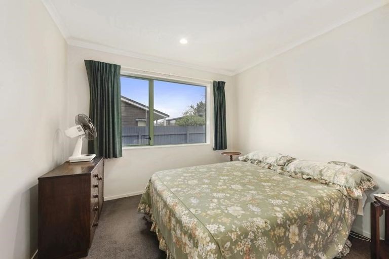 Photo of property in 10a Bracken Street, Wallaceville, Upper Hutt, 5018