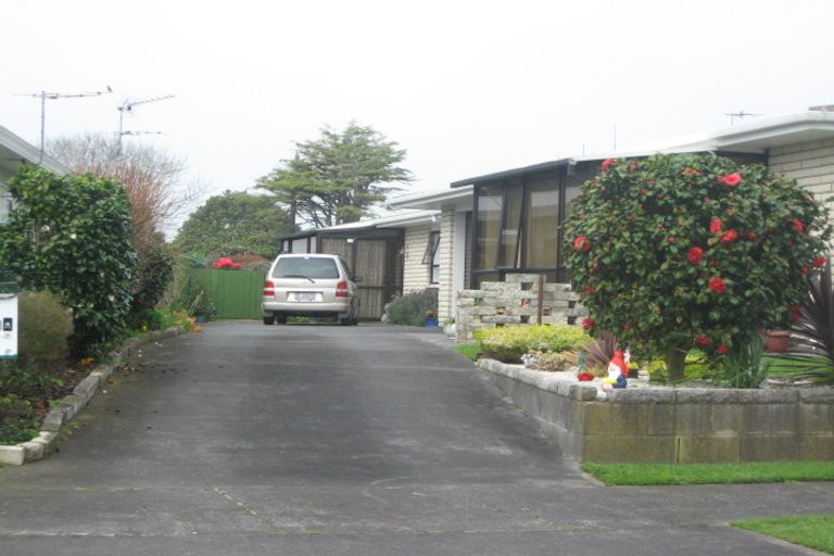 Photo of property in 8 Te Whena Place, Waitara, 4320