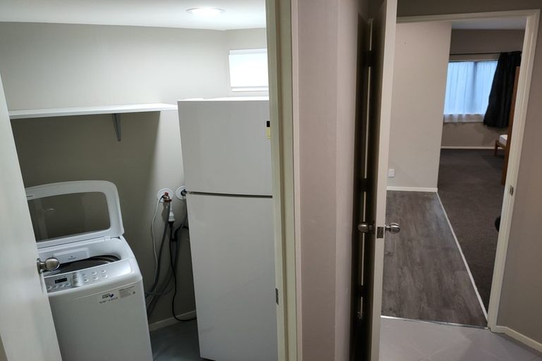 Photo of property in 19 Isobel Road, Greenhithe, Auckland, 0632