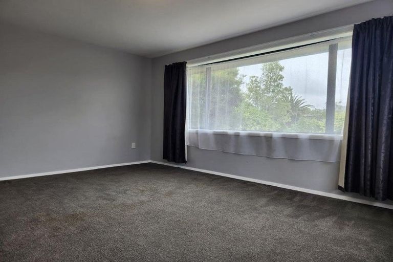 Photo of property in 35 Bickerton Street, Wainoni, Christchurch, 8061