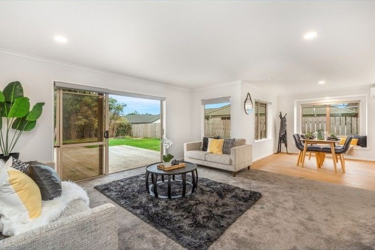 Photo of property in 18 Mews Place, Forest Lake, Hamilton, 3200