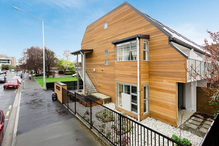 Photo of property in 432 Great King Street, North Dunedin, Dunedin, 9016