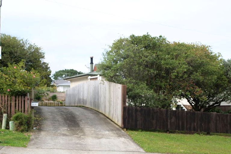 Photo of property in 1/10 Bledisloe Street, Cockle Bay, Auckland, 2014