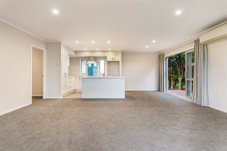 Photo of property in 15 Lowburn Avenue, Waipu, 0510