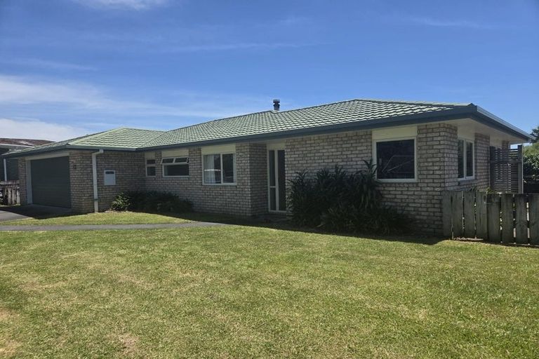 Photo of property in 19c Polley Crescent, Katikati, 3129
