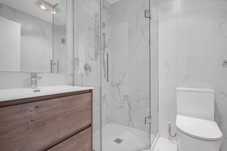 Photo of property in 6/25 Abbotleigh Avenue, Te Atatu Peninsula, Auckland, 0610