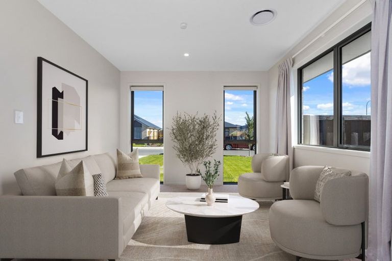 Photo of property in 12 Weaver Street, Woodend, 7691