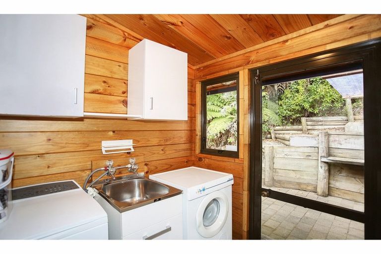 Photo of property in 412 Ponga Road, Opaheke, Papakura, 2584