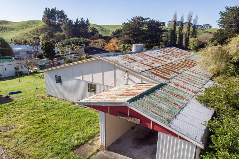 Photo of property in 89 Hovding Street, Norsewood, 4974