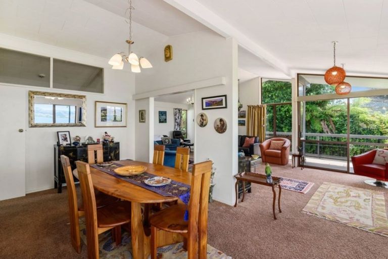 Photo of property in 21 Grand Vue Road, Kawaha Point, Rotorua, 3010