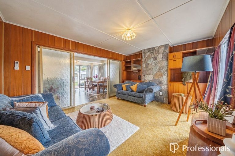 Photo of property in 33 Donnelley Drive, Wainuiomata, Lower Hutt, 5014