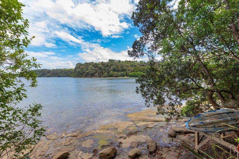 Photo of property in 10 Clinton Road, Tawharanui Peninsula, Matakana, 0986