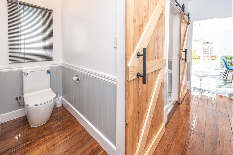 Photo of property in 42 Niblett Street, Whanganui, 4500