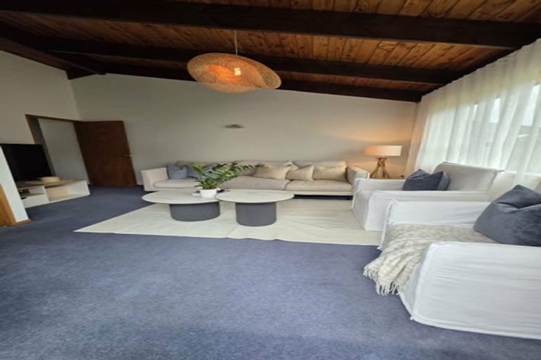 Photo of property in 73b Centreway Road, Orewa, 0931
