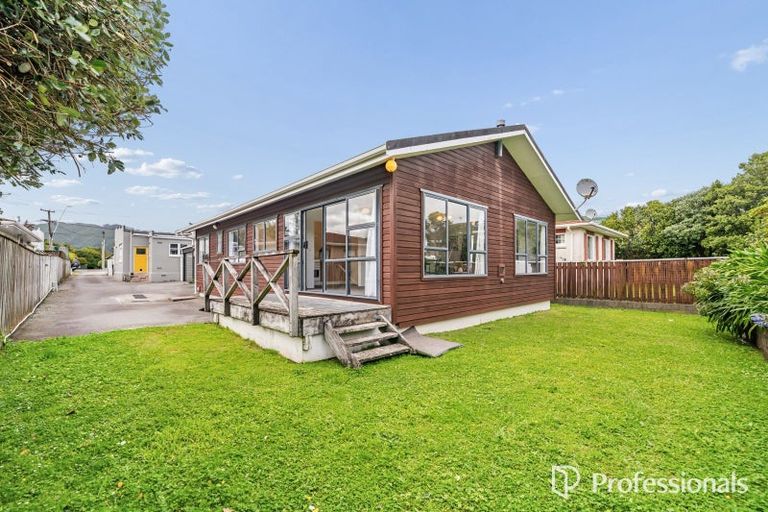 Photo of property in 923a High Street, Avalon, Lower Hutt, 5011