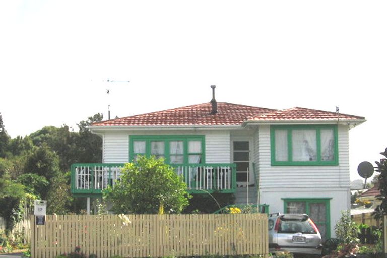 Photo of property in 2/57 Metcalfe Road, Ranui, Auckland, 0612