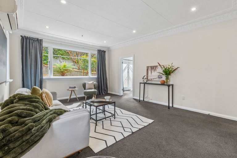 Photo of property in 10 Melrose Street, Roslyn, Dunedin, 9010