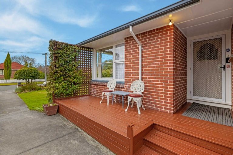 Photo of property in 21 Hounslow Street, Ilam, Christchurch, 8041