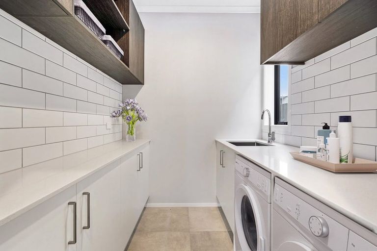 Photo of property in 3 Oyster Drive, Whenuapai, Auckland, 0618