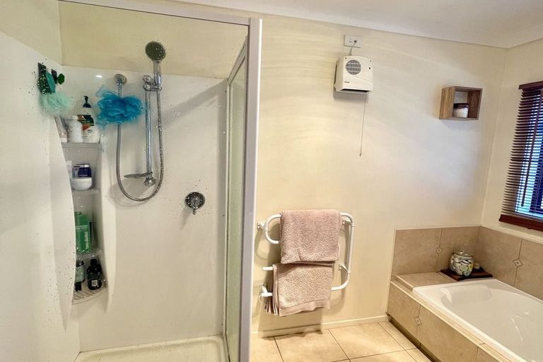 Photo of property in 18 Sarah Place, Papamoa Beach, Papamoa, 3118