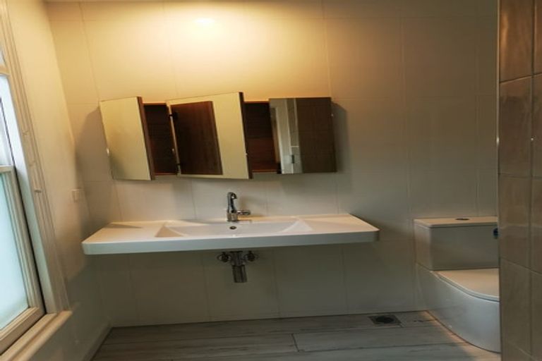 Photo of property in 11b Mays Street, Devonport, Auckland, 0624