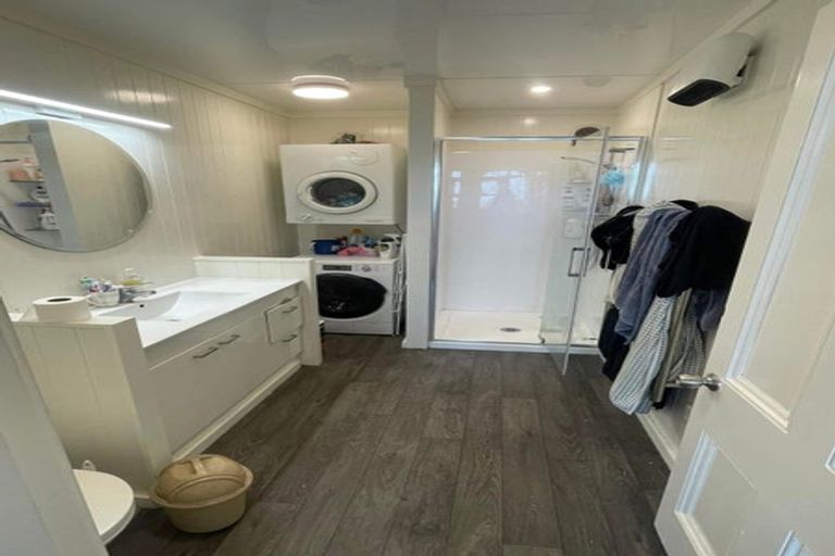 Photo of property in 10 Mertoun Terrace, Highbury, Wellington, 6012