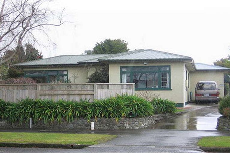 Photo of property in 31 Winston Avenue, Hokowhitu, Palmerston North, 4410