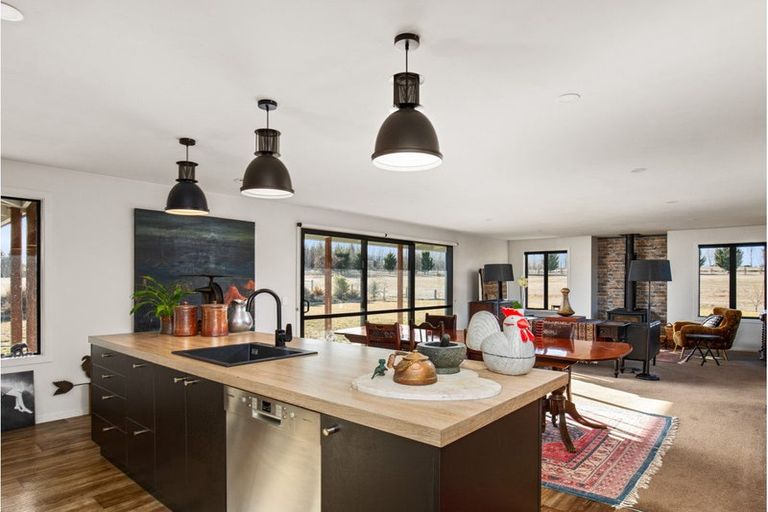 Photo of property in 111 Oneill Lane, Springvale, Alexandra, 9393