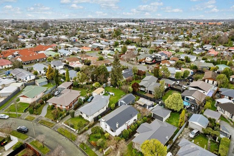 Photo of property in 43 Stackhouse Avenue, Bishopdale, Christchurch, 8053