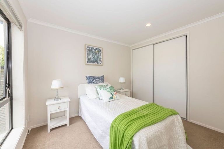 Photo of property in 63 Kelvin Hart Drive, East Tamaki, Auckland, 2013