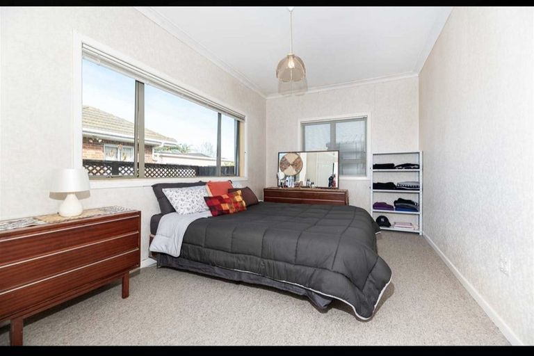 Photo of property in 2/31 Wintere Road, Papatoetoe, Auckland, 2025