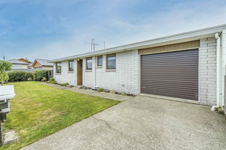 Photo of property in 36-40 Jenkin Street, Strathern, Invercargill, 9812