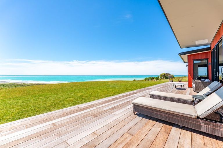 Photo of property in 35 Parade, Scarborough, Timaru, 7971