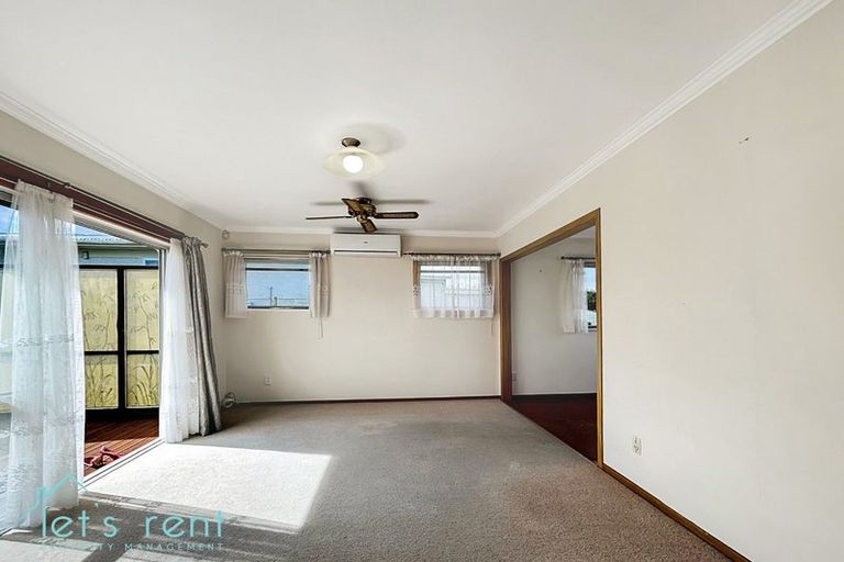Photo of property in 23 Hyde Street, Manurewa East, Auckland, 2102