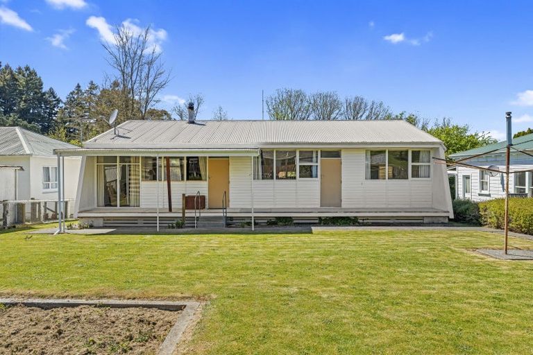 Photo of property in 157 Hautapu Street, Taihape, 4720
