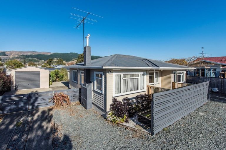 Photo of property in 15 Gladstone Road, Richmond, 7020