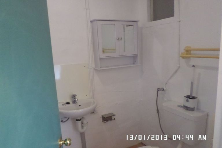 Photo of property in 3/469 Lake Road, Takapuna, Auckland, 0622