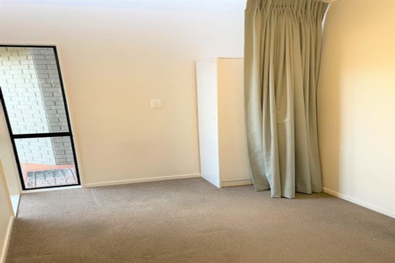 Photo of property in 9 Ben Nevis Place, Northpark, Auckland, 2013