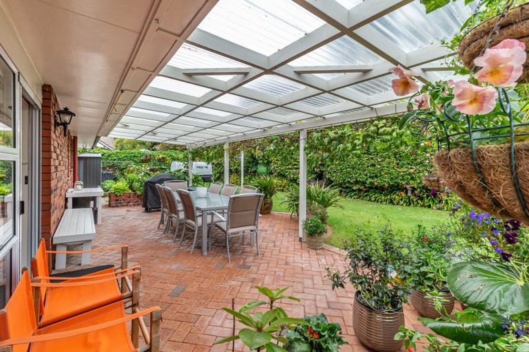 Photo of property in 58 Highbury Drive, Levin, 5510