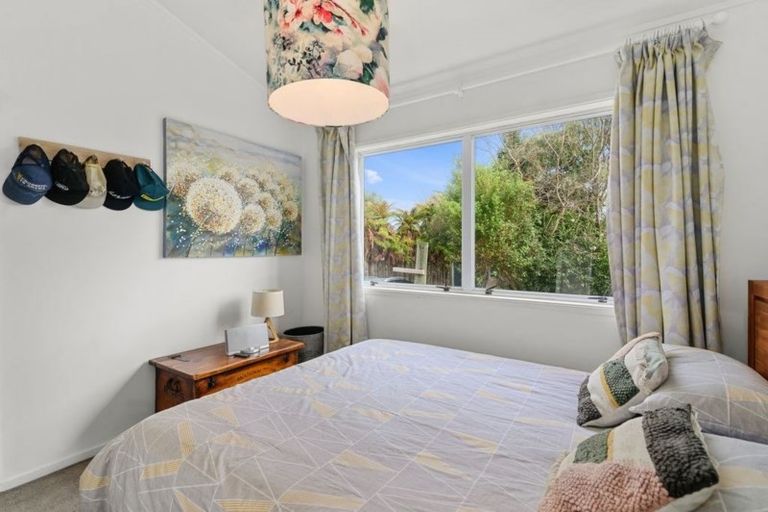 Photo of property in 9 Rewarewa Street, Owhata, Rotorua, 3010